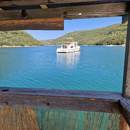 Lim Silent By Istrialux Villa Matohanci