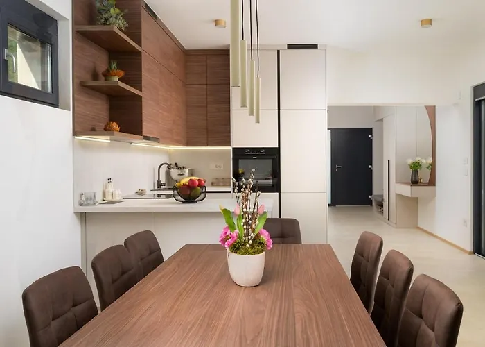 Lim Silent By Istrialux * Matohanci