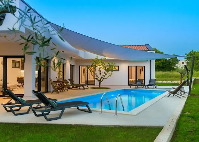 Lim Silent By Istrialux Vila *