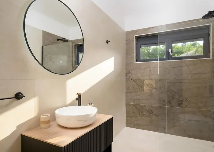 Lim Silent By Istrialux * Matohanci